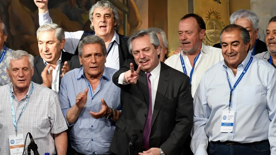 Alberto Fernández y dirigentes de la CGT Alberto Fernández y dirigentes de la CGT