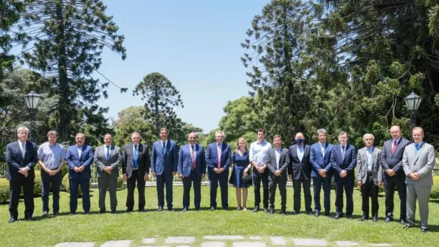 Tras la caída del Presupuesto 2022, Fernández recibió a gobernadores oficialistas