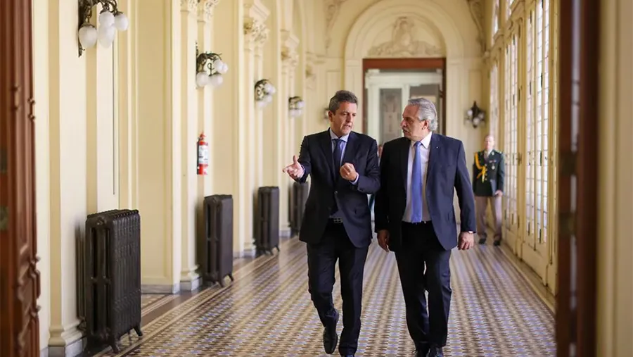 El Presidente y Massa ayer en la Casa Rosada, cuando hablaron sobre la agenda legislativa.