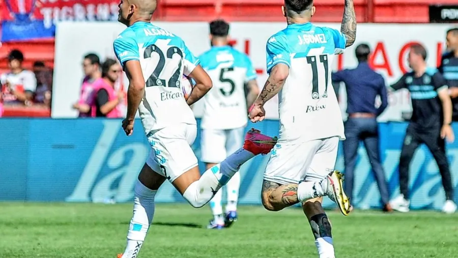 Racing se lo dio vuelta a Tigre y será el rival de Boca en el Trofeo de Campeones Racing se lo dio vuelta a Tigre y será el rival de Boca en el Trofeo de Campeones