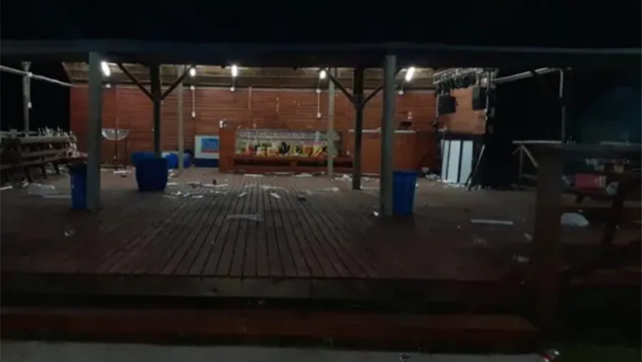 Tenían luces, parlantes y demás elementos de sonido. Intervino la Policía, Habilitaciones municipal y la Fiscalía Federal de Paraná.