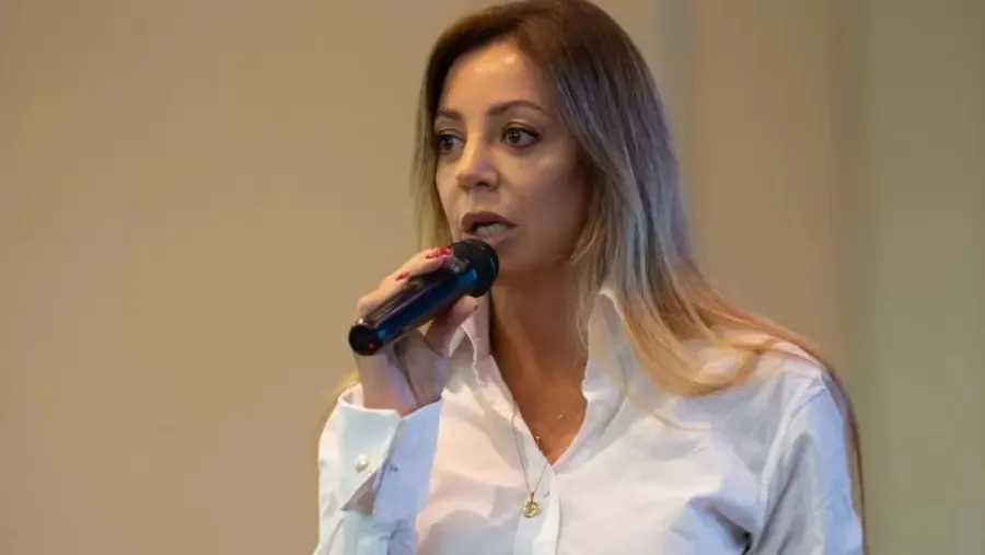 Flavia Royon, ex secretaria de Energía y Minería de la nación. Flavia Royon, ex secretaria de Energía y Minería de la nación.