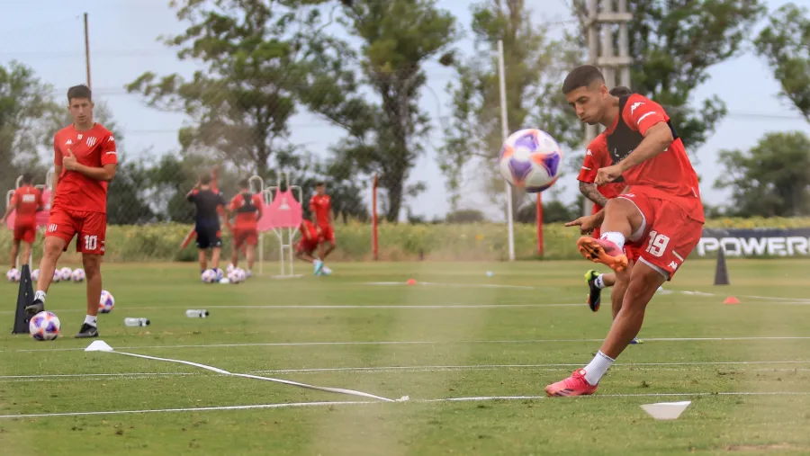 Unión de Santa Fe superó a Ben Hur en otra prueba amistosa de pretemporada