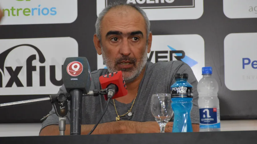Iván Delfino: “Nuestro objetivo es la permanencia; todos estamos detrás de esa ilusión” Iván Delfino: “Nuestro objetivo es la permanencia; todos estamos detrás de esa ilusión”