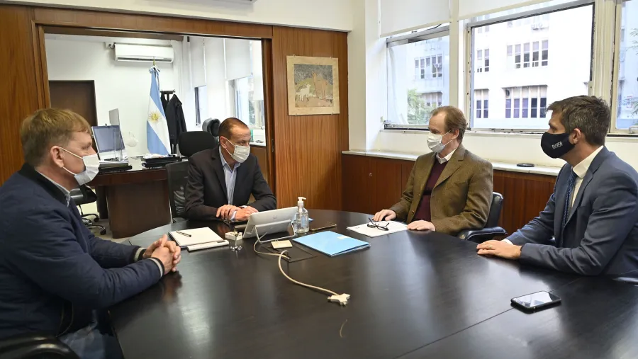 Bordet valoró la decisión del Presidente “de priorizar recursos a provincias para obras”