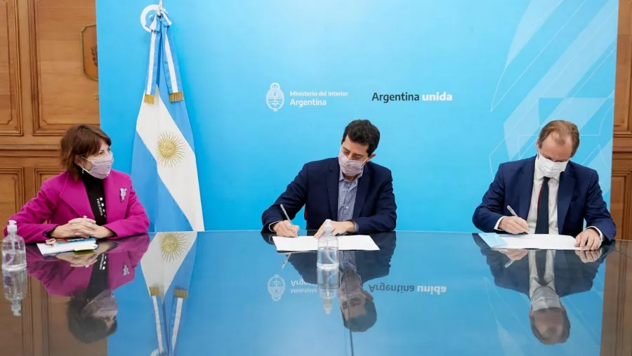 Gustavo Bordet se reunió con el ministro del Interior, Eduardo Wado de Pedro