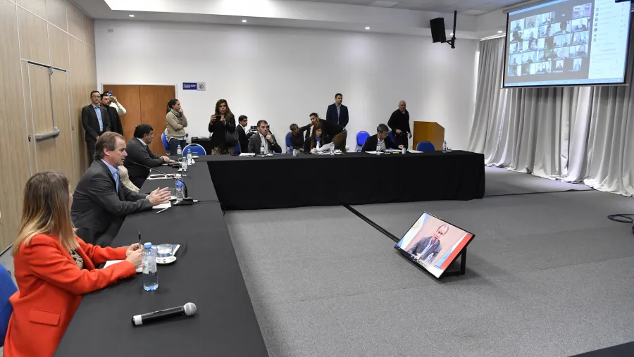 Bordet con intendentes justicialistas