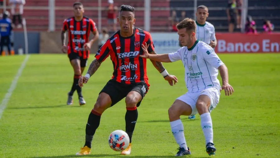 Patronato volvió a padecer su ineficacia y perdió con Banfield en el Grella