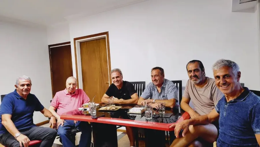 “Lo mejor fue verlo bien”, expresó el entrerriano Burruchaga tras visitar a Bilardo “Lo mejor fue verlo bien”, expresó el entrerriano Burruchaga tras visitar a Bilardo
