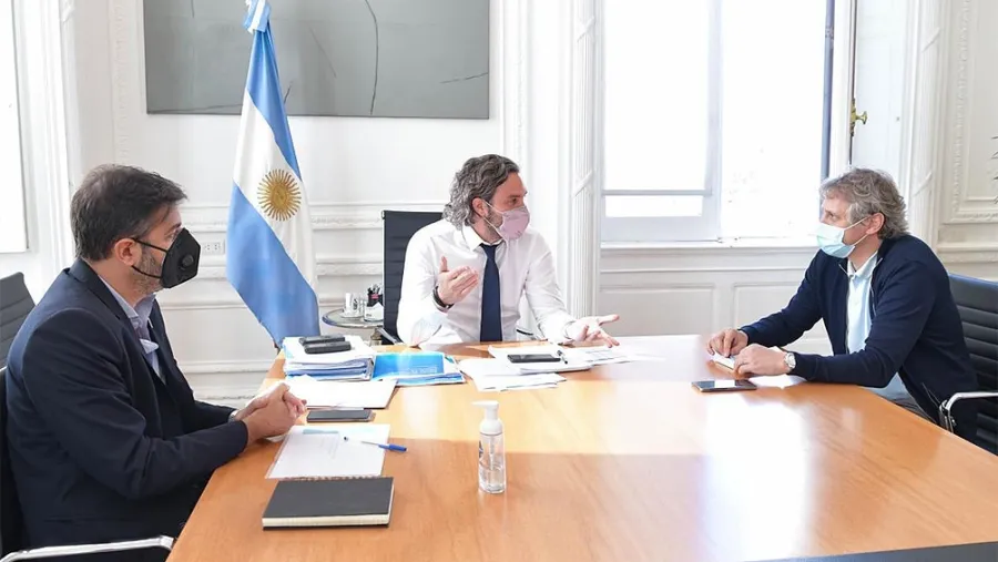 Esperarán 48 horas para monitorear la situación epidemiológica en el AMBA Esperarán 48 horas para monitorear la situación epidemiológica en el AMBA
