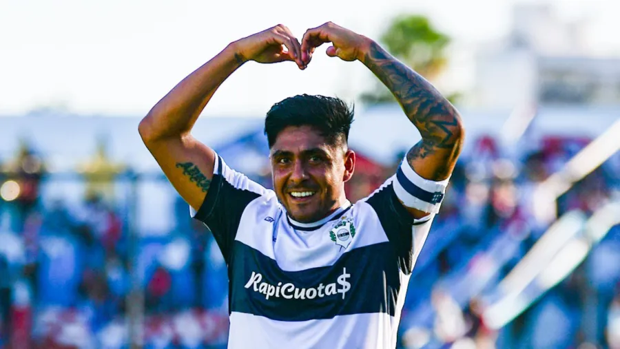 Con gol del exPatronato Cristian Tarragona, Gimnasia festejó ante Arsenal en Sarandí