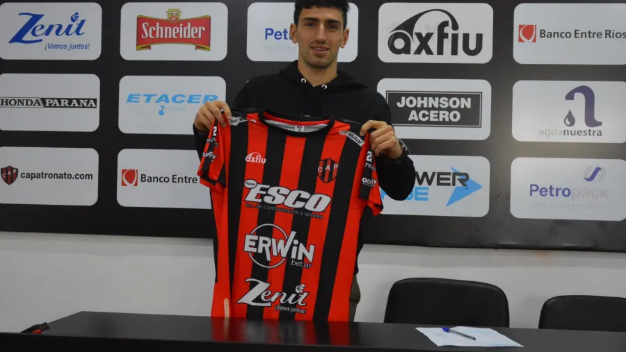 Justo Giani tuvo su primer entrenamiento con el plantel de Patronato Justo Giani tuvo su primer entrenamiento con el plantel de Patronato