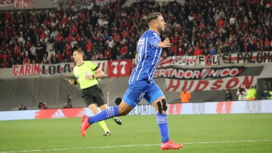 Con aporte goleador entrerriano, Godoy Cruz le ganó a River en el Monumental Con aporte goleador entrerriano, Godoy Cruz le ganó a River en el Monumental
