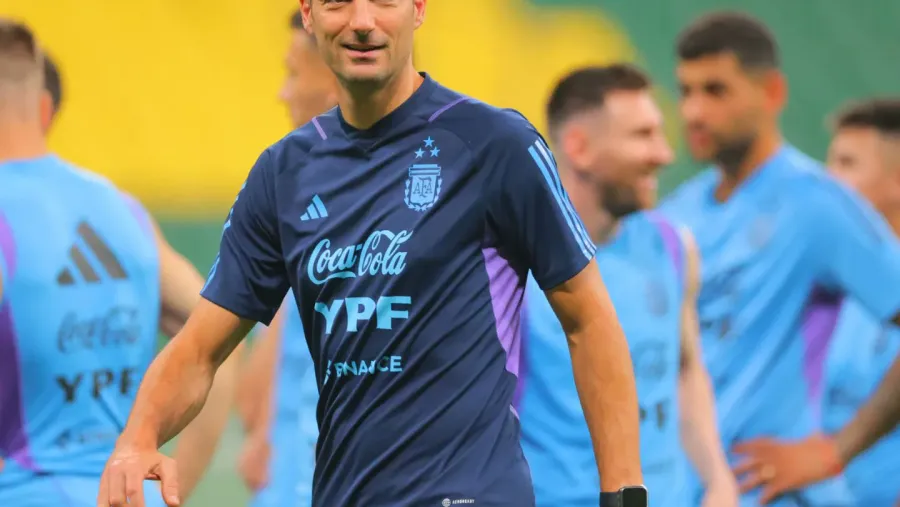 Scaloni confirmó que Messi, Di María y Otamendi no viajarán a Indonesia