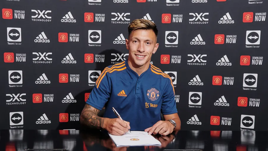 “Es un honor unirme al Manchester United”, expresó el entrerriano Lisandro Martínez