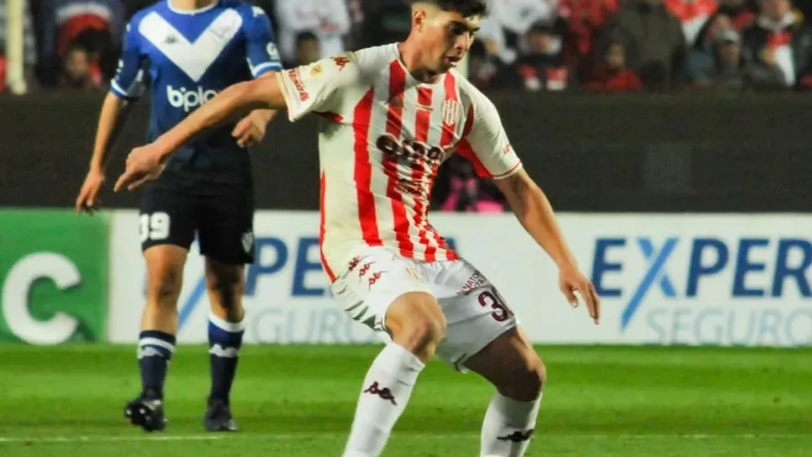 En Unión de Santa Fe, Juan Nardoni y Jonathan Álvez asoman como titulares