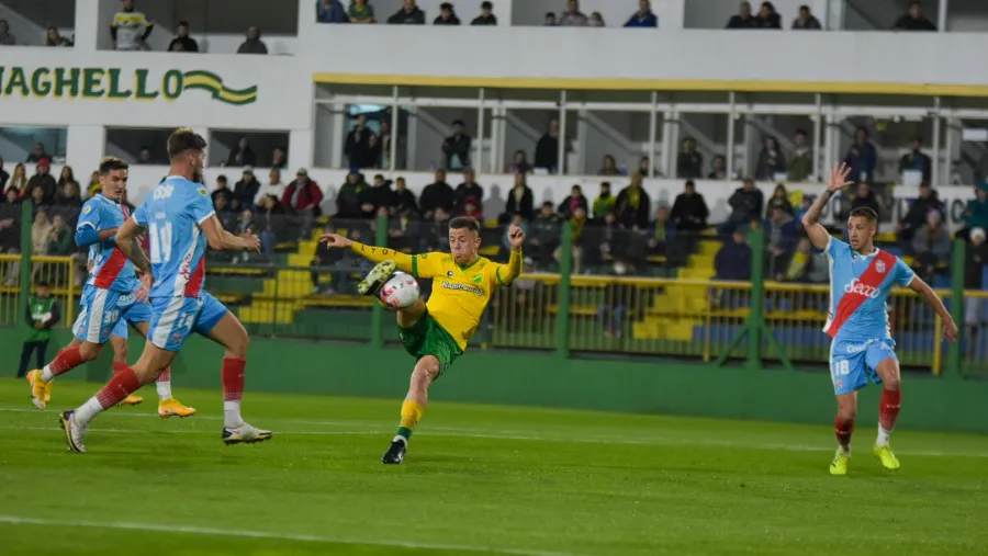 Fútbol: Defensa y Justicia y Arsenal no abrieron el marcador en Florencio Varela