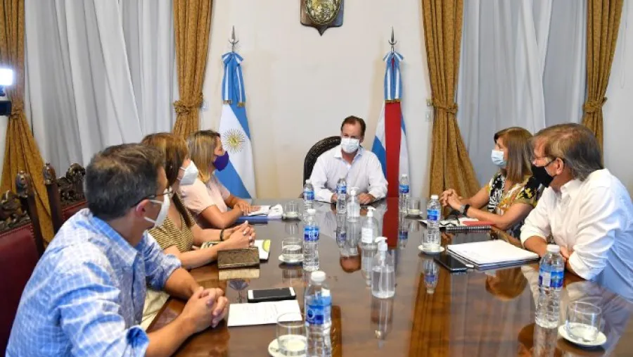 Bordet evaluó con su gabinete la situación sanitaria y medidas adoptadas en la provincia