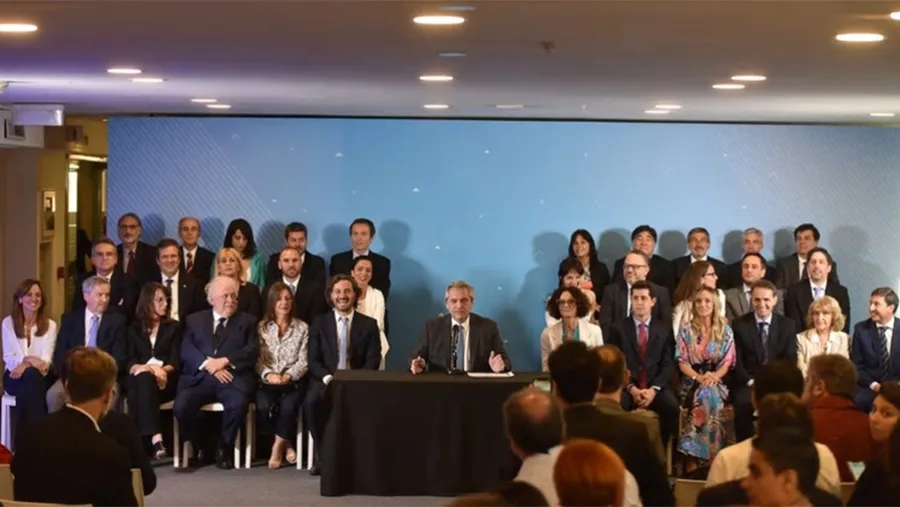 Los ministros y secretarios de Estado del Gabinete de Alberto Fernández.