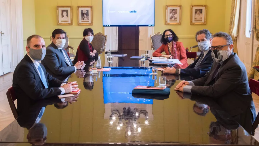 El gobierno prorrogará el decreto que prohíbe los despidos por tres meses