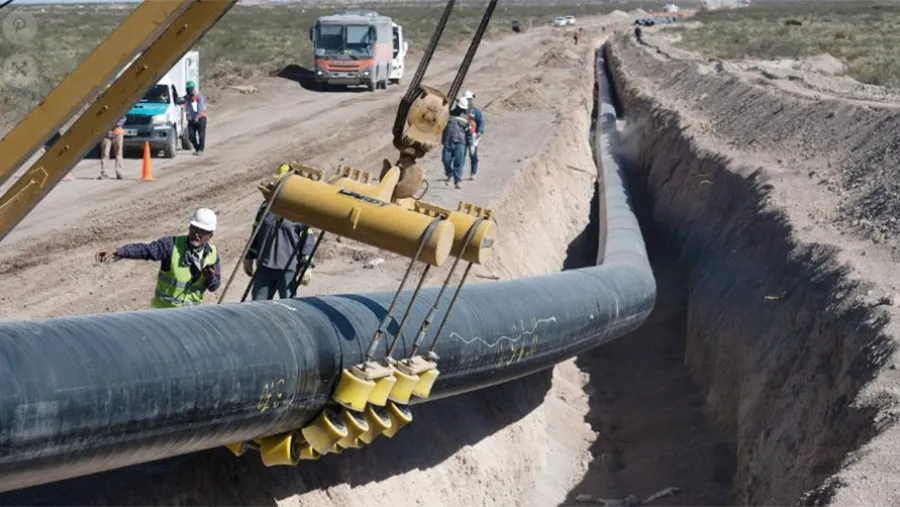 Gracias al Gasoducto Néstor Kirchner arrojará un saldo positivo en materia energética a partir del año próximo, gobierne quien gobierne. Gracias al Gasoducto Néstor Kirchner arrojará un saldo positivo en materia energética a partir del año próximo, gobierne quien gobierne.
