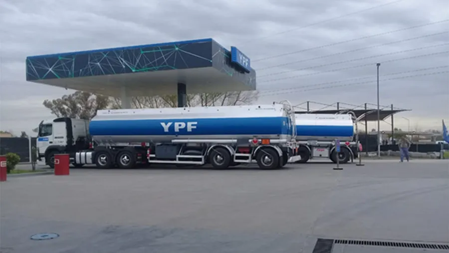 En Gualeguaychú está faltando el gasoil común y Premium en las expendedoras. No hay dificultades para conseguir las naftas. Las estaciones de bandera blanca, que no pertenecen a ninguna petrolera, son las más perjudicadas.