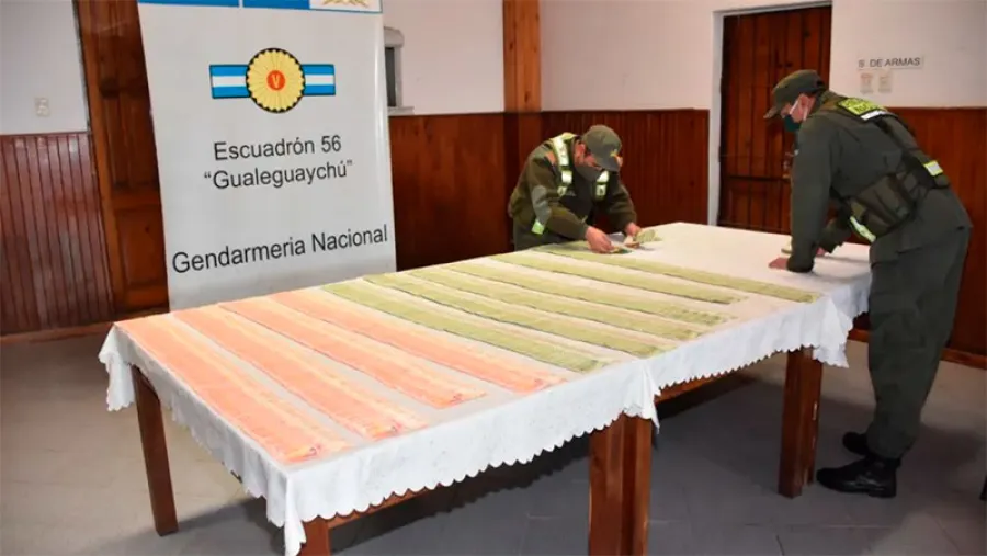 Gendarmería dinero incautado