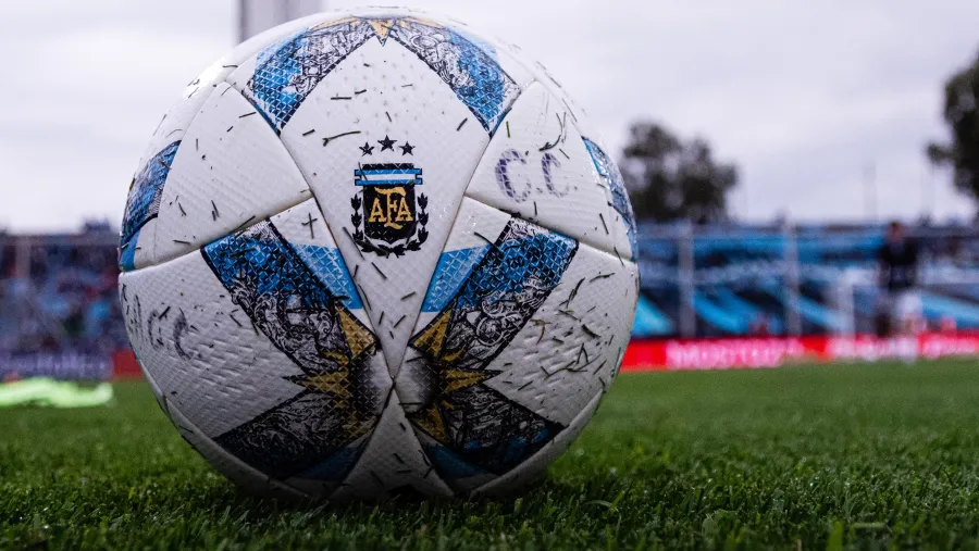 En AFA se analiza volver a un torneo de 30 equipos en Primera División En AFA se analiza volver a un torneo de 30 equipos en Primera División