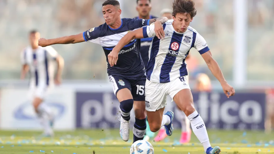Fútbol: Gimnasia sorprendió a Talleres y le ganó en Córdoba con un gol en contra Fútbol: Gimnasia sorprendió a Talleres y le ganó en Córdoba con un gol en contra