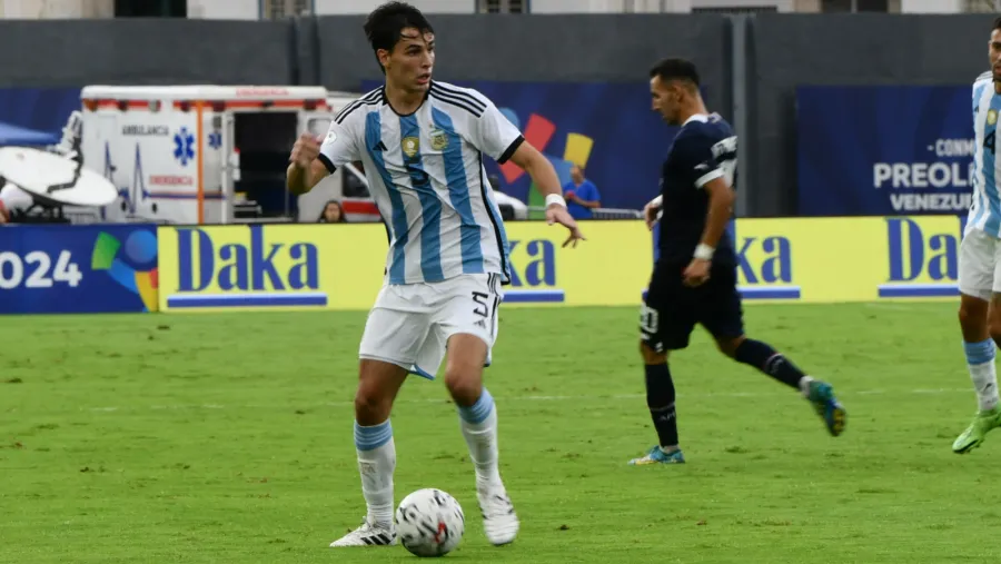 Argentina alcanzó un agónico empate y sigue con vida en el Preolímpico de fútbol Argentina alcanzó un agónico empate y sigue con vida en el Preolímpico de fútbol