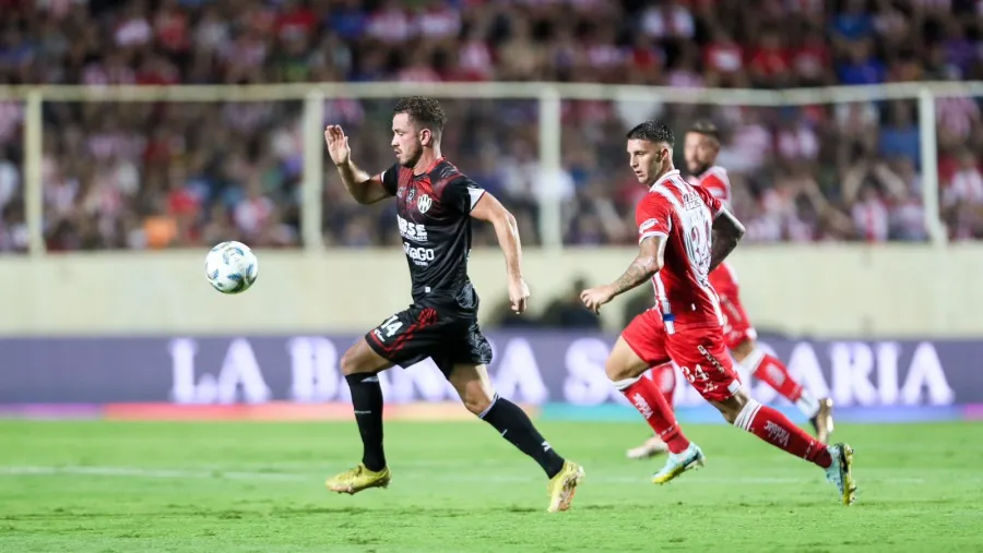Unión hizo el gasto en Santa Fe, pero Central Córdoba se lo empató sobre el final