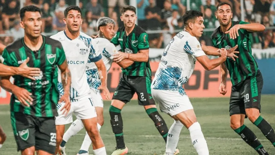 En San Juan, Talleres conquistó su primera victoria en el Torneo Apertura