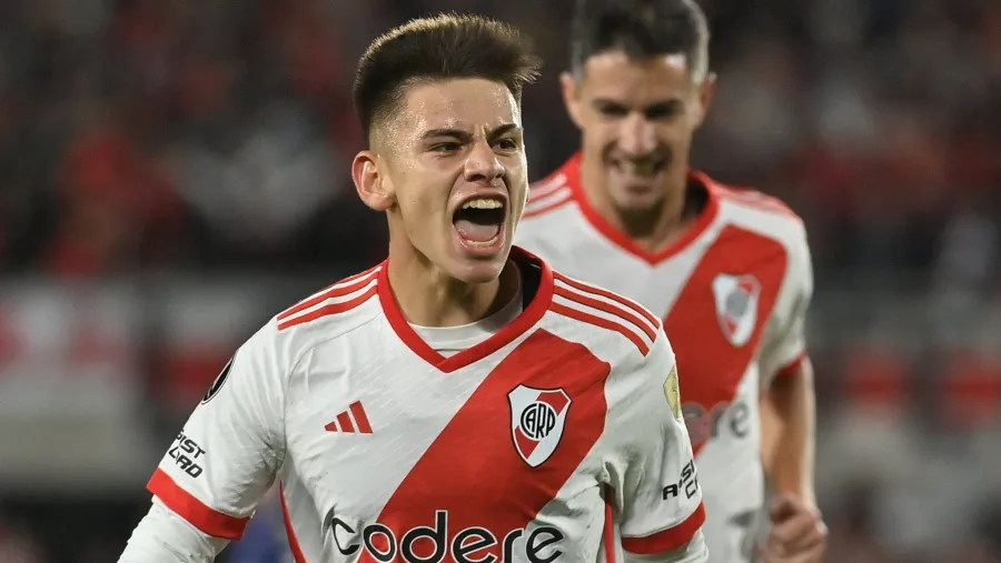Copa Libertadores: con un gol en cada tiempo, River venció a Nacional en el Monumental