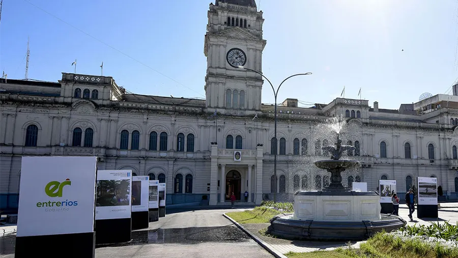 A través del Decreto N° 1115, Entre Ríos adhirió “a todas las medidas dispuestas por el Decreto de Necesidad y Urgencia Nº 334/21 del Poder Ejecutivo Nacional”. 