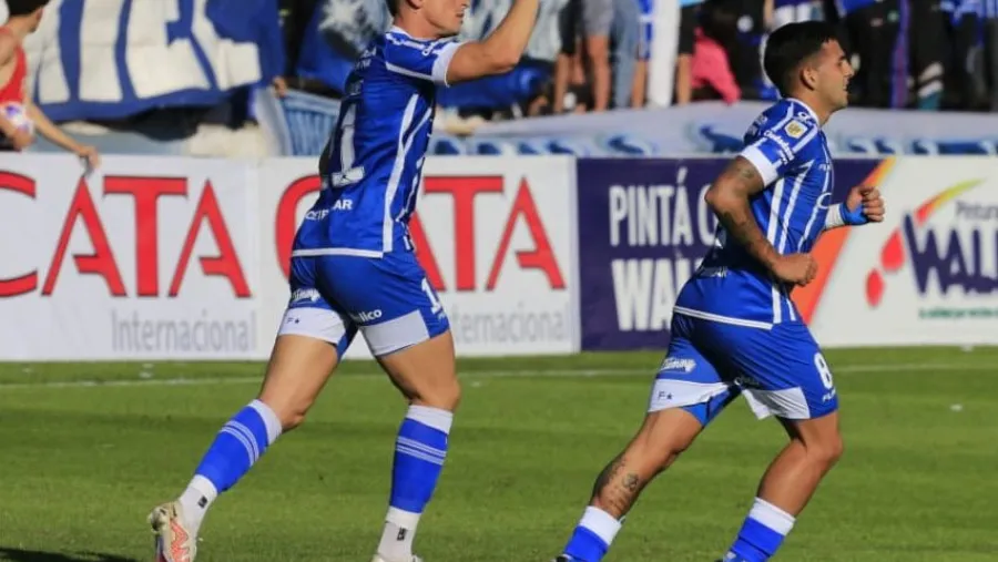 Liga Profesional de Fútbol: Godoy Cruz superó sin complicaciones a Gimnasia en Mendoza Liga Profesional de Fútbol: Godoy Cruz superó sin complicaciones a Gimnasia en Mendoza