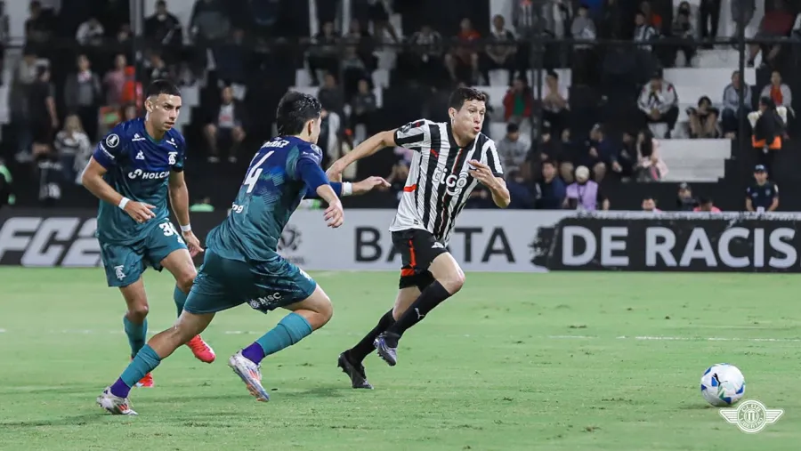 Copa Libertadores: Talleres perdió con Libertad en Asunción y complicó su panorama Copa Libertadores: Talleres perdió con Libertad en Asunción y complicó su panorama