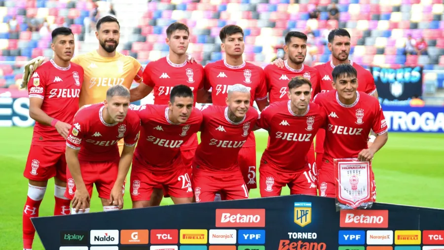 Huracán festejó en Santiago del Estero y es el nuevo escolta de Boca Huracán festejó en Santiago del Estero y es el nuevo escolta de Boca