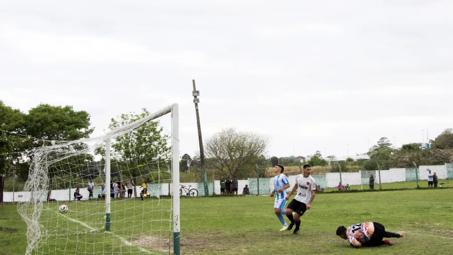 Patronato goleó a Belgrano y ahora son tres los punteros en la Zona A Patronato goleó a Belgrano y ahora son tres los punteros en la Zona A