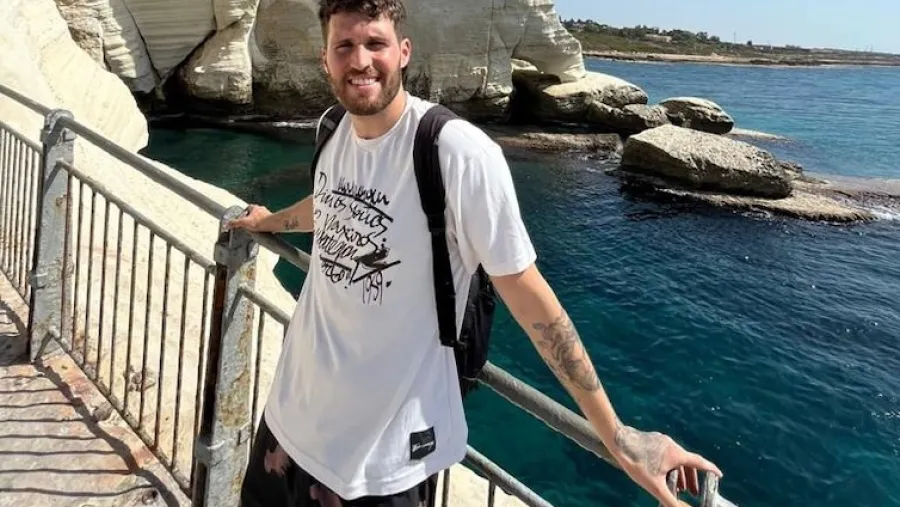 El paranaense Lucas Goldenberg cumplió destacada labor en el básquetbol de Israel