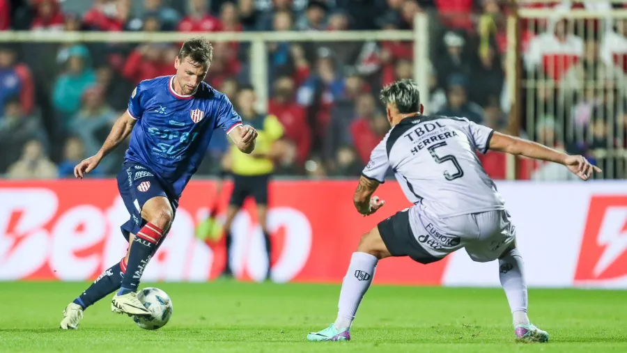 Unión le ganó a Barracas Central en Santa Fe y se sumó al lote de punteros