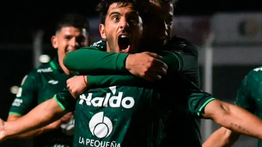 Sarmiento de Junín derrotó a Arsenal pero ambos siguen en zona de descenso Sarmiento de Junín derrotó a Arsenal pero ambos siguen en zona de descenso