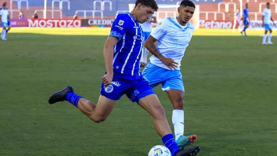 Godoy Cruz venció a Atlético Tucumán y sueña con la clasificación a octavos de final Godoy Cruz venció a Atlético Tucumán y sueña con la clasificación a octavos de final