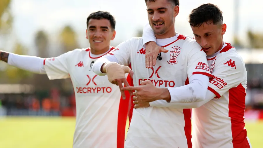Huracán venció a Barracas Central y alcanzó lo más alto de la tabla en la Liga Profesional