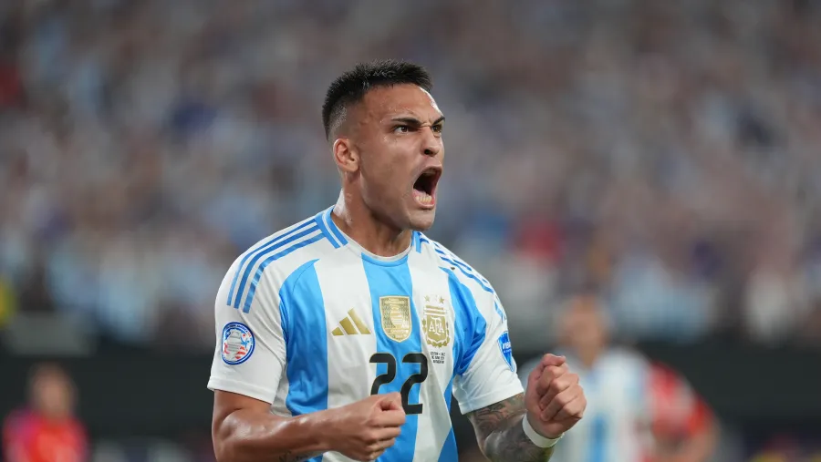 Lautaro Martínez Lautaro Martínez