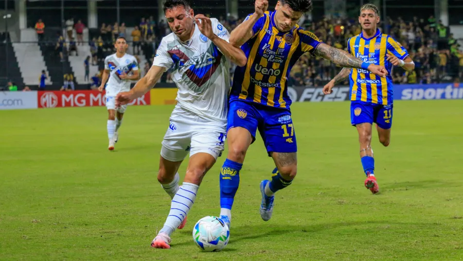 Copa Sudamericana: Godoy Cruz venció a Sportivo Luqueño y se acercó a la siguiente fase Copa Sudamericana: Godoy Cruz venció a Sportivo Luqueño y se acercó a la siguiente fase