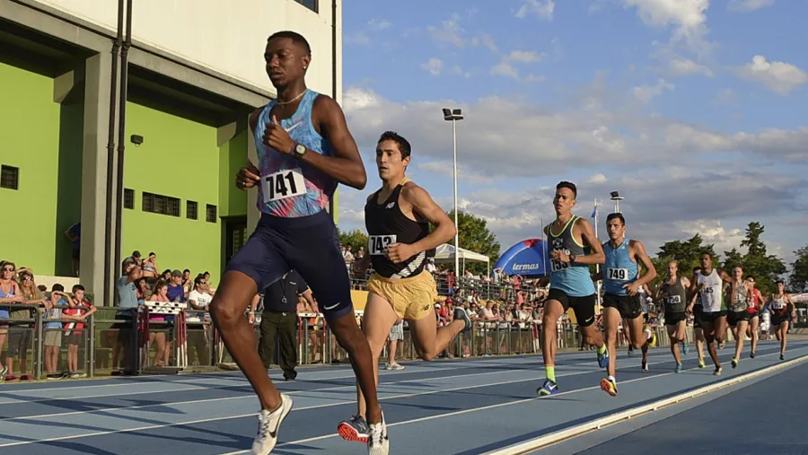 Concepción del Uruguay recibirá a 700 atletas en el Grand Prix del Mercosur Concepción del Uruguay recibirá a 700 atletas en el Grand Prix del Mercosur