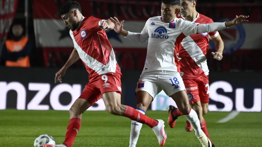 Tigre sorprendió a Argentinos en la reanudación de la Liga Profesional de Fútbol