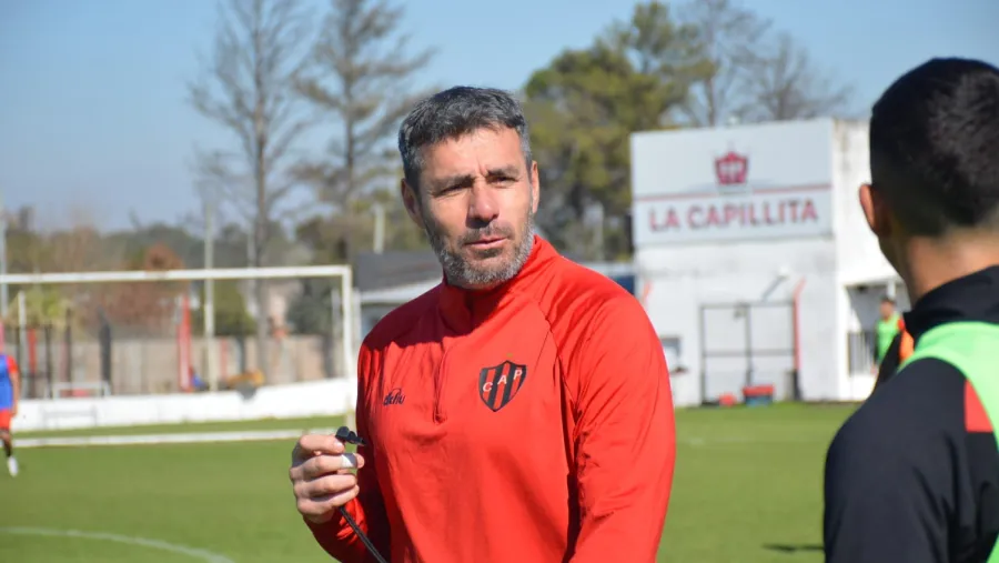 Patronato debe rearmar la defensa para recibir a Estudiantes de Buenos Aires Patronato debe rearmar la defensa para recibir a Estudiantes de Buenos Aires