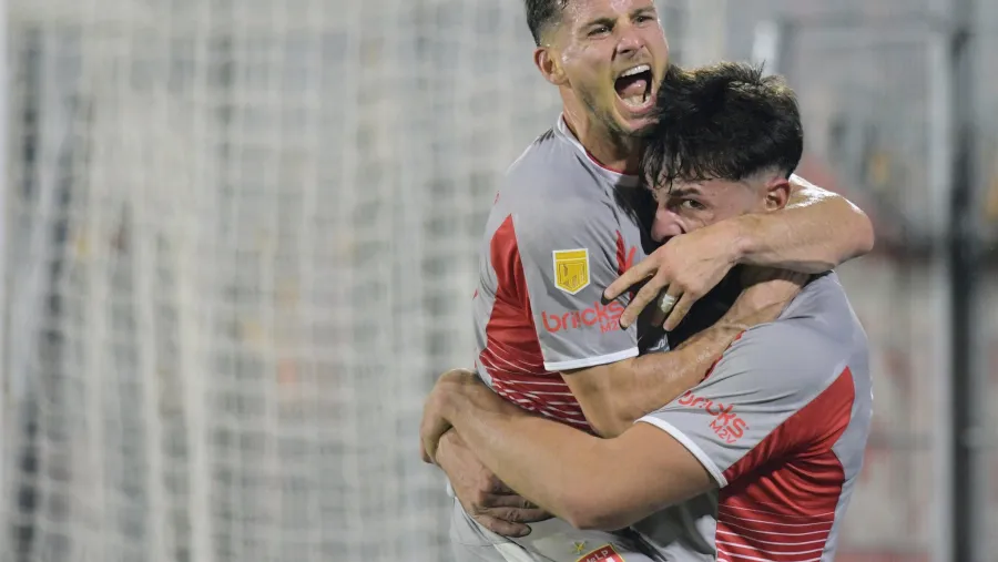 Fútbol: Estudiantes goleó a domicilio a Newell’s en el inicio de la novena fecha Fútbol: Estudiantes goleó a domicilio a Newell’s en el inicio de la novena fecha