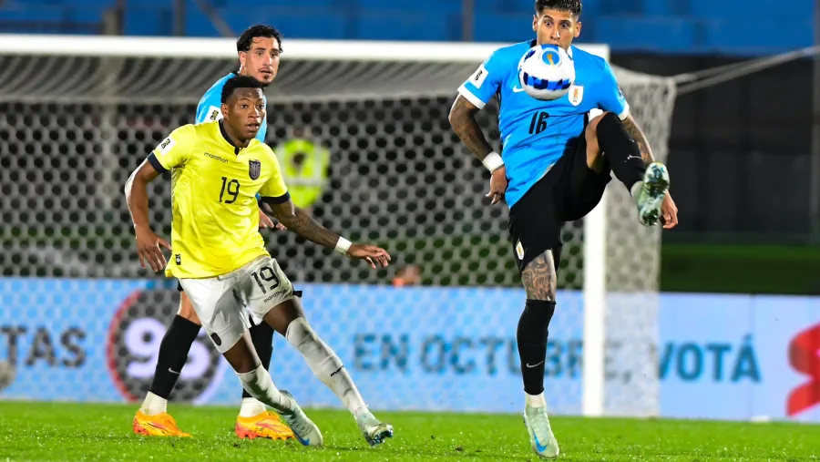 Uruguay empató sin goles con Ecuador y se fue silbado del estadio Centenario 